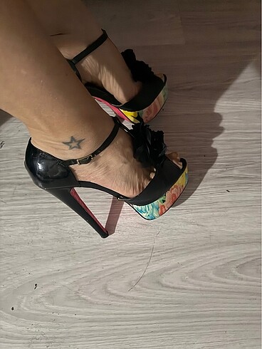 Betsey Johnson Betsey jonhson marka çok renkli 15 punt
