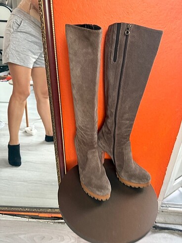 38 Beden Matraş Süet çizme