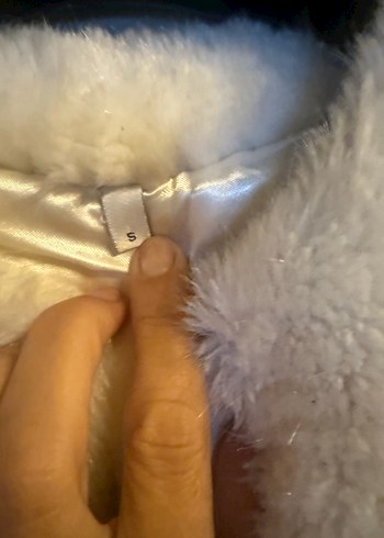 Beyaz Kısa Kollu Midi Suni Kürk - Görsel 4