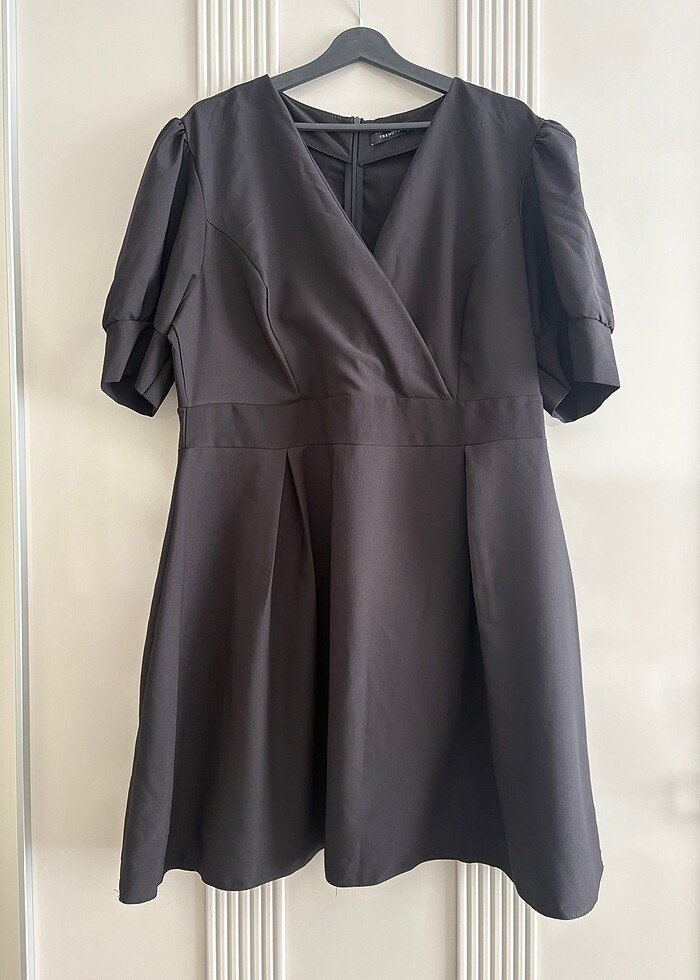 Trendyol Kısa Elbise - Görsel 2