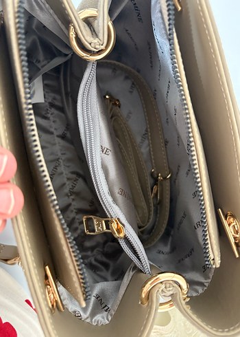 Klasik Kadın Çanta - Görsel 5