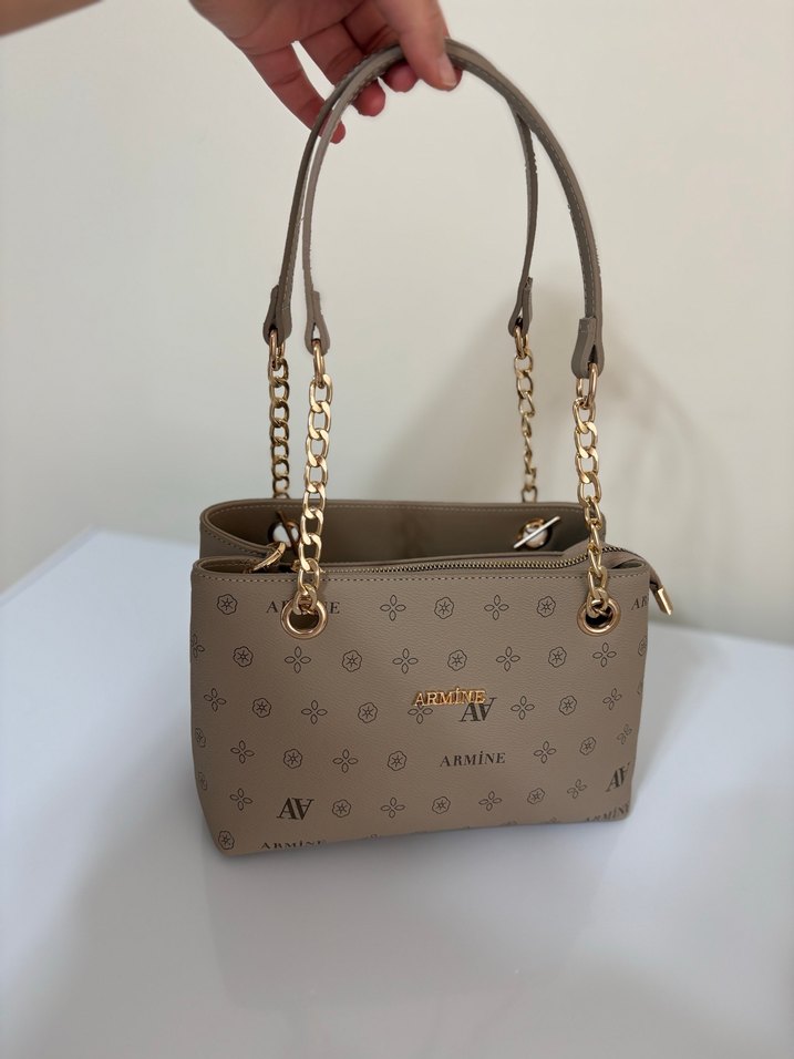 Klasik Kadın Çanta - Görsel 2