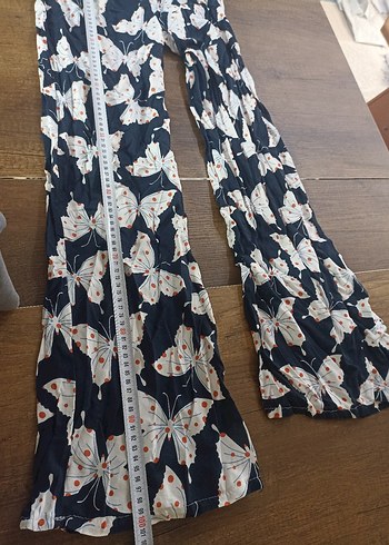 Diğer kelebek desenli ince kumaş pantolon