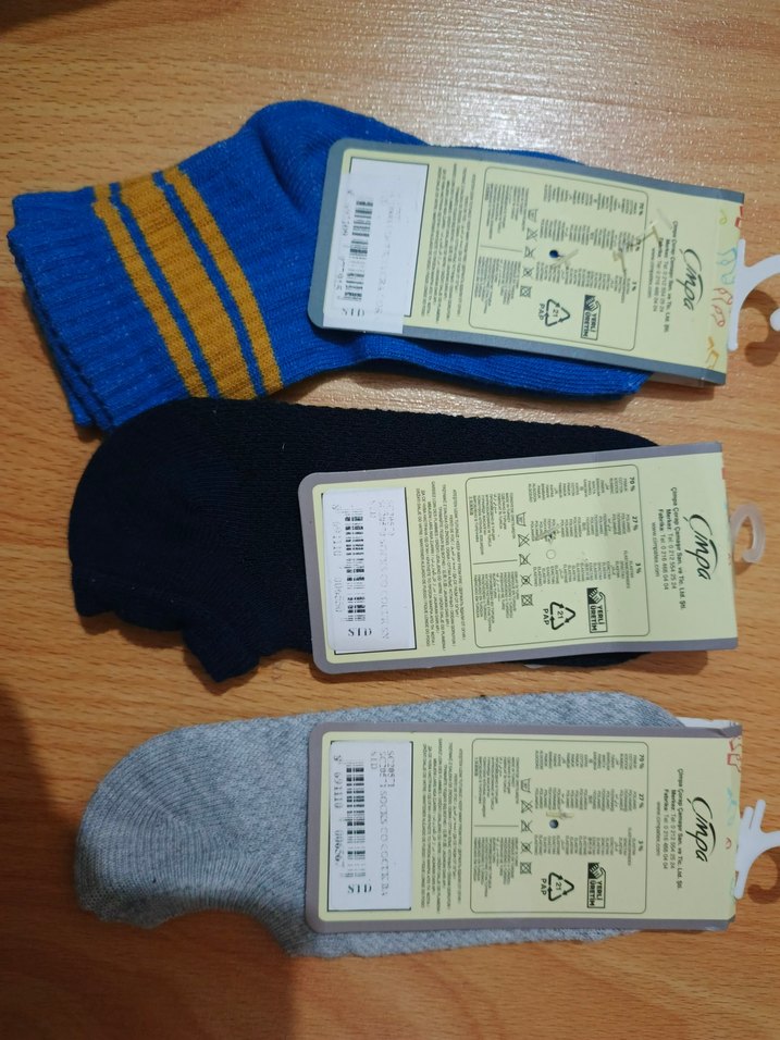 3 yaş pamuklu erkek çocuk çorap 3 adet - Görsel 3