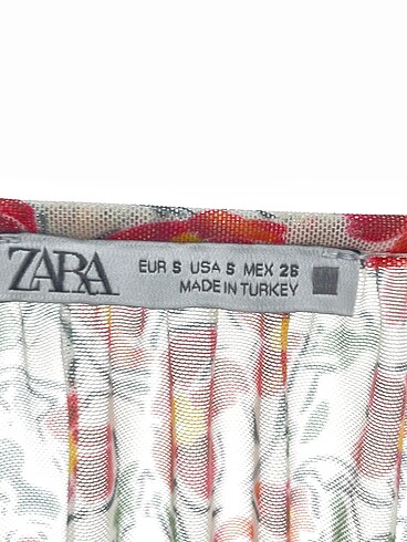 s Beden çeşitli Renk Zara Bluz %70 İndirimli.