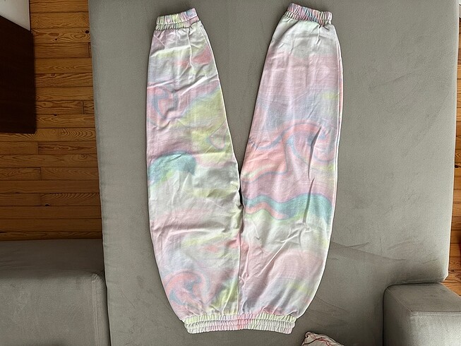 m Beden Bershka renkli jogger