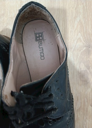 Siyah Bağcıklı Klasik Kadın Ayakkabı - Görsel 5