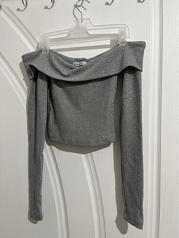xs Beden Bershka parıltılı crop üst