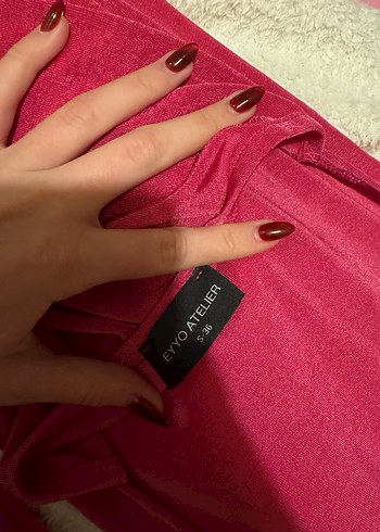 Pembe V yaka sırt dekolteli mini Elbise - Görsel 3