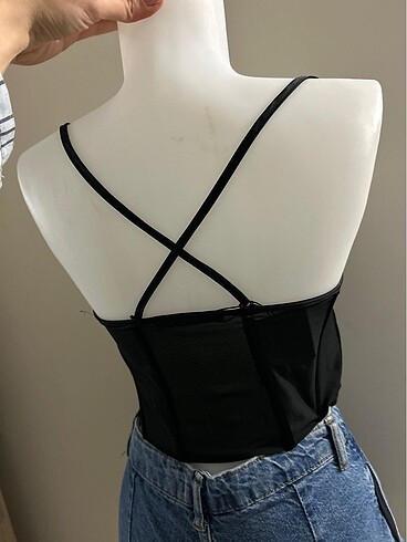 Zara crop ve Trendyol şort etek - Görsel 7