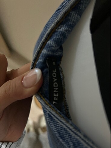 Zara crop ve Trendyol şort etek - Görsel 9