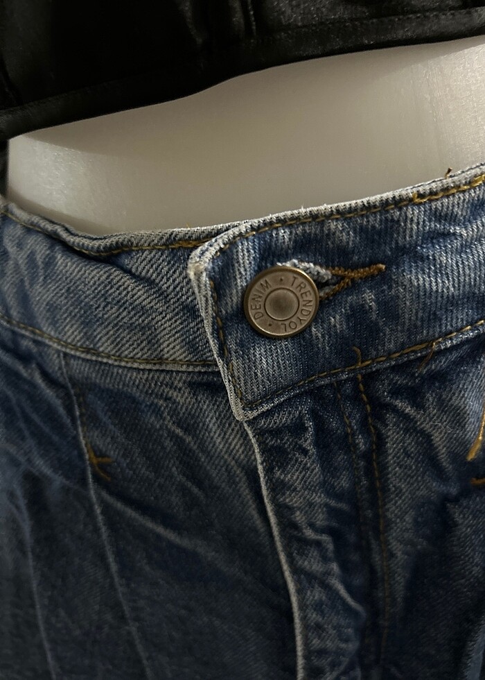 Zara crop ve Trendyol şort etek - Görsel 3