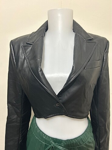 Zara Zara crop deri ceket