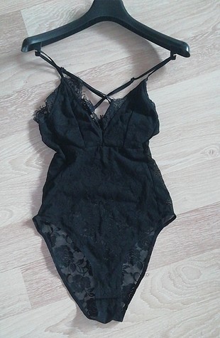 H&M BODYSUIT 