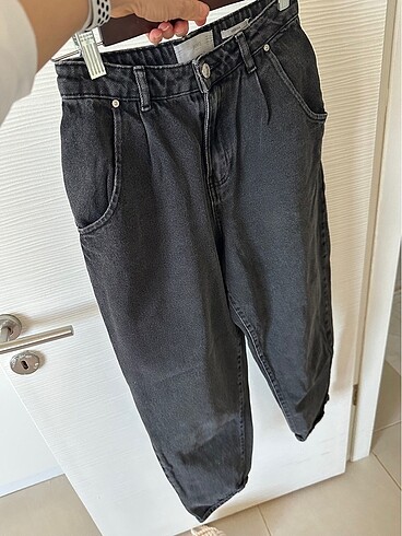 34 Beden siyah Renk Mango jean