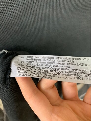 s Beden bershka koyu gri renkli uzun kollu üst