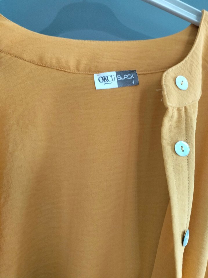 Düğmeli Sarı Mini şort takım yarım kollu - Görsel 5