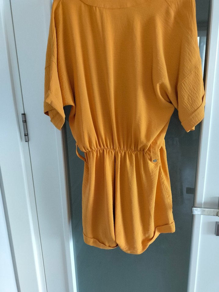 Düğmeli Sarı Mini şort takım yarım kollu - Görsel 4