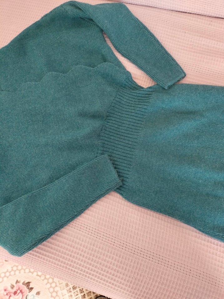 Uzun Kollu Örme Boğazlı Kadın Elbise - Görsel 4