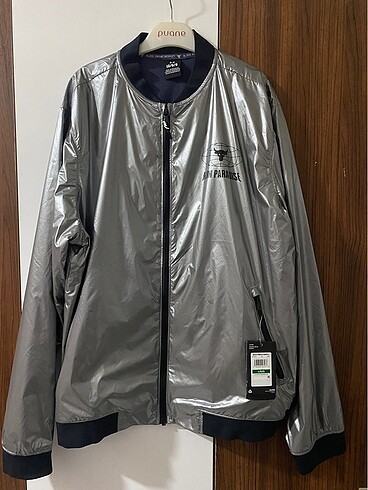 Project Rock Disrupt Bomber Mont