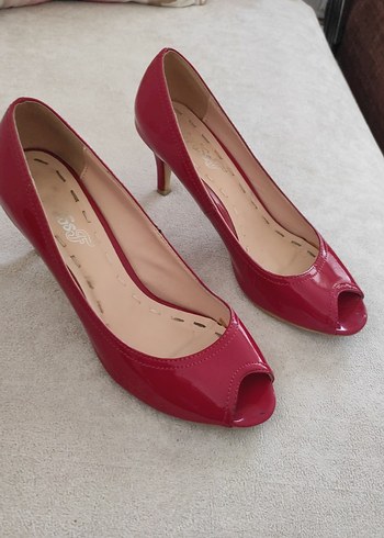 Kırmızı Rugan Stiletto Kadın Topuklu Ayakkabı