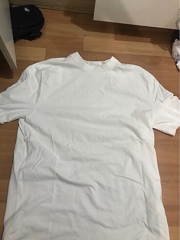Louis vuitton tişört