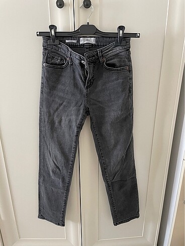 Mango jean