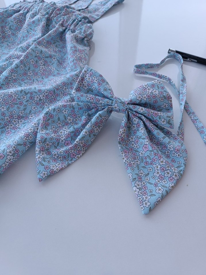 Gri Pastel Bağlamalı Çocuk Saç Tokası ve askılı eteği - Görsel 3