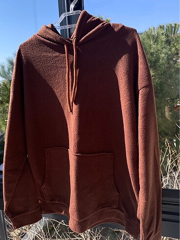 Polar sweatshirt