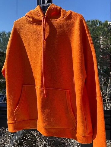 Polar sweatshirt