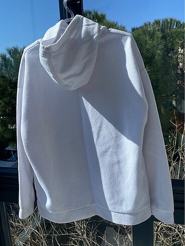 Polar sweatshirt