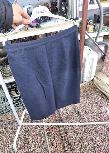 42.Düğmeli Lacivert Midi  Etek seçil 42 beden kaşe - Görsel 2