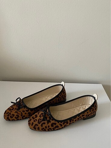 leopar desenli babet