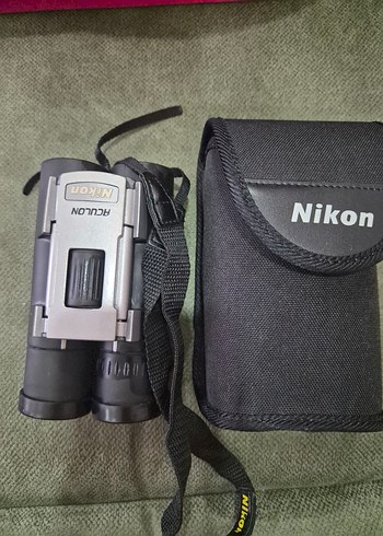 Nikon