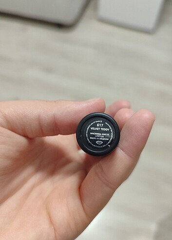 Beden Mac ruj velvet teddy