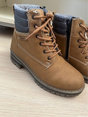 38 Beden Unisex bot