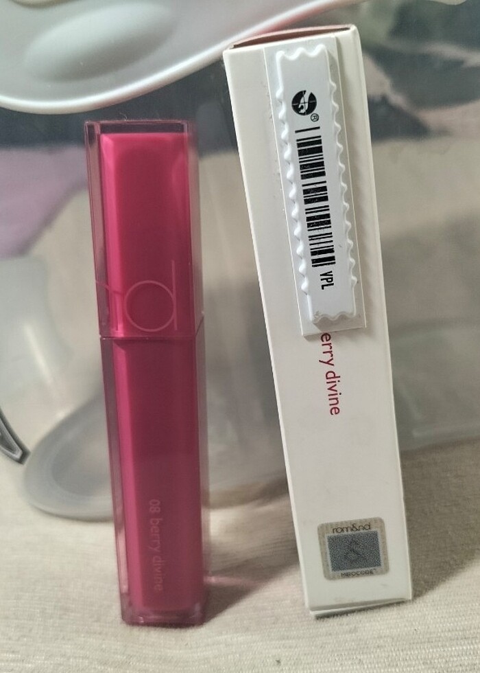 Dawy full water tint.  renkli dudak parlatıcısı - Görsel 3