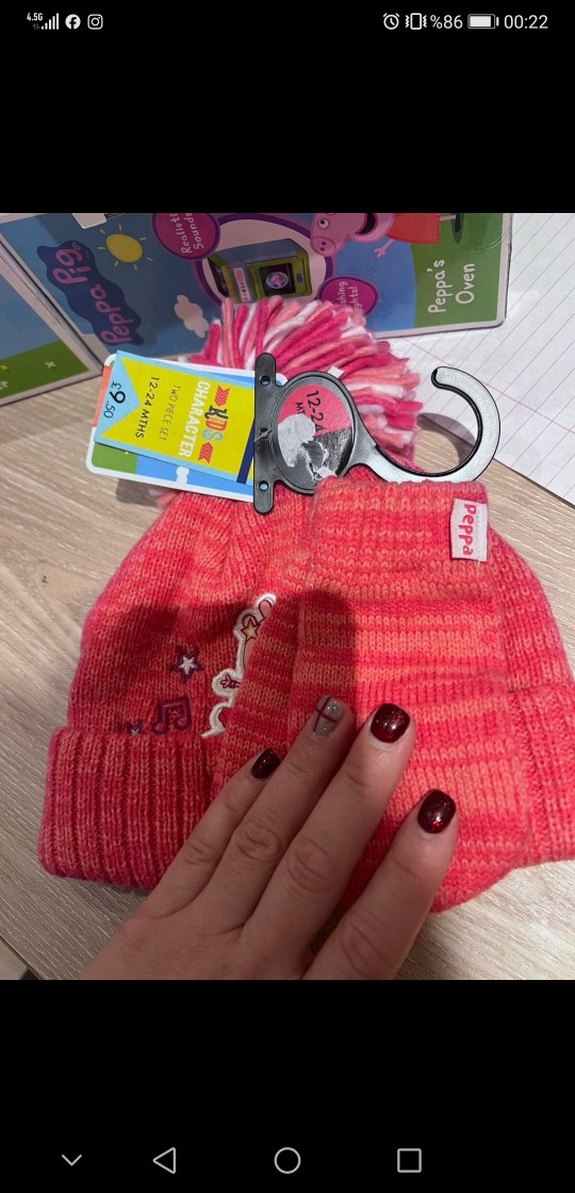 Peppa Pig Renkli Baskılı Çocuk Bere ve Eldiven Seti - Görsel 4