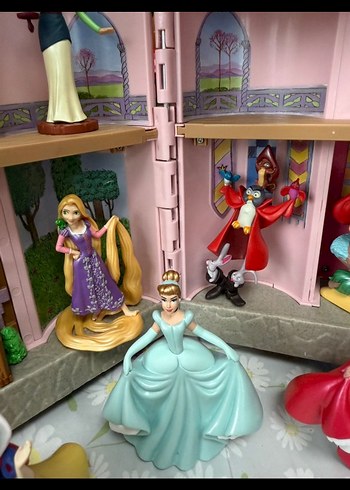 Orijinal  Disney dev Fiğür seti - Görsel 3