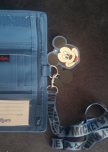 Mickey Mouse Baskılı Fermuarlı Çocuk Cüzdanı - Görsel 3