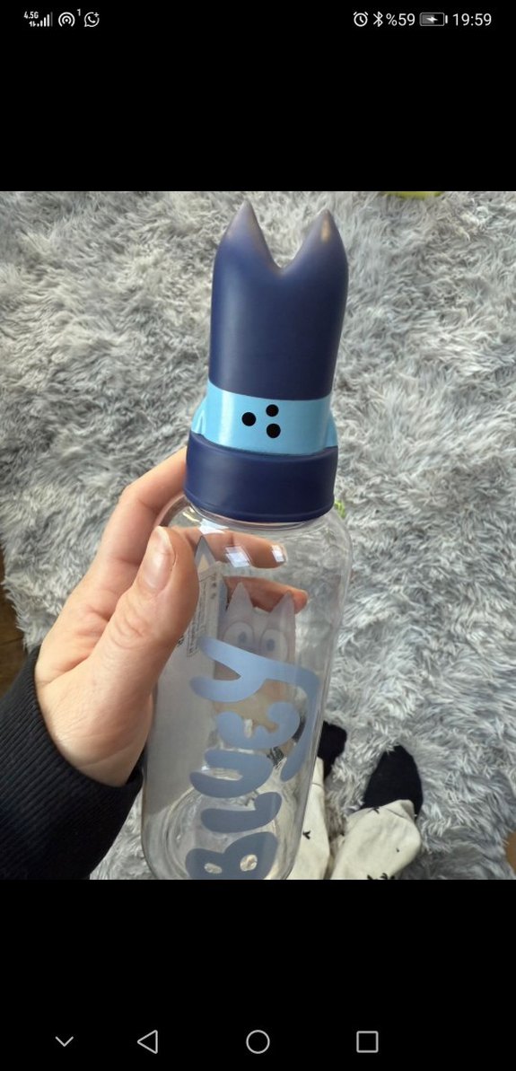 Bluey kapaklı lisanslı suluk - Görsel 3