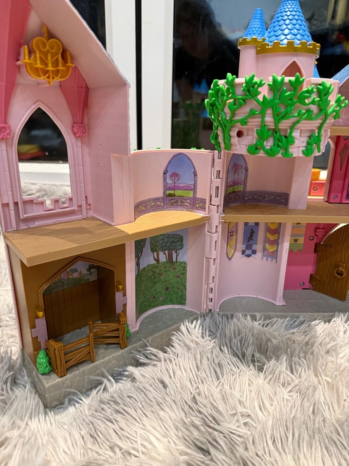 Disney Pembe Pastel Renkli Prenses Şatosu Oyuncak - Görsel 4