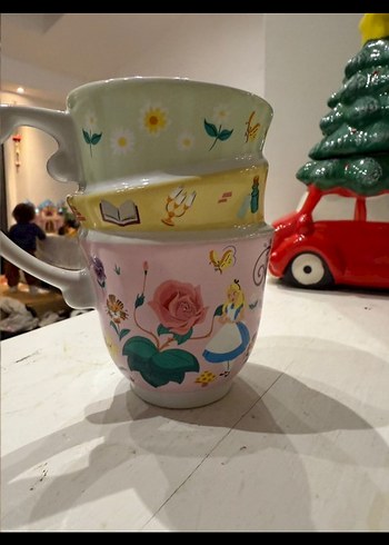 Disney Alice Harikalar Diyarında Kupa - Görsel 2