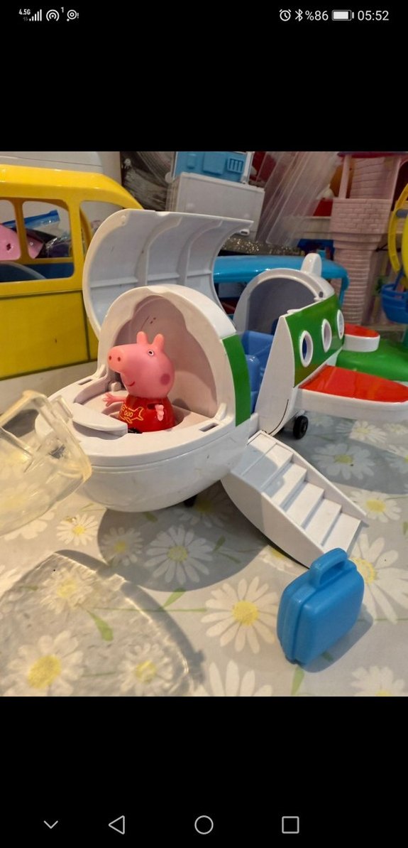 Peppa Pig Çok Renkli Oyuncak Uçak ve Figür Seti - Görsel 2