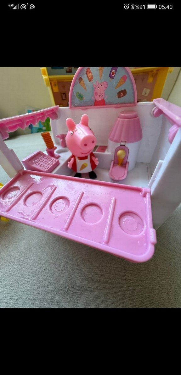 Peppa, Candy Cat ve Suzy Sheep Figürlü - Görsel 2