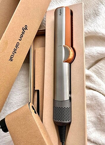 DYSON SAÇ DÜZLEŞTİRİCİ GARANTİLİ FATURALI 