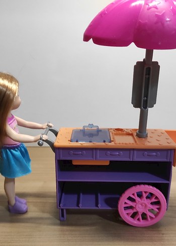 Barbie Barbie Chelsea Dondurma Arabası
