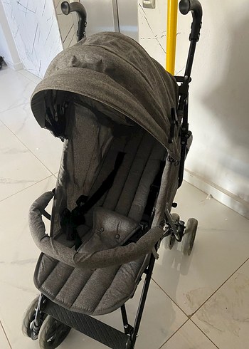 Diğer Beden Gri Bebek Arabası