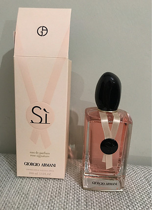 Giorgio Armani Si Parfüm 