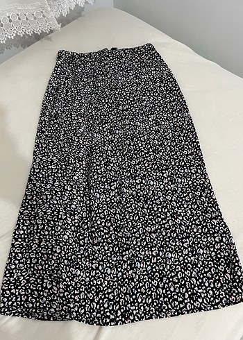 Kadın Siyah Leopar Desenli Uzun Etek